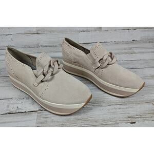 DOLCE VITA Jhenee Wmns Beige Suede Chain Detail Platform Slip-On Sneakers Sz 9.5
